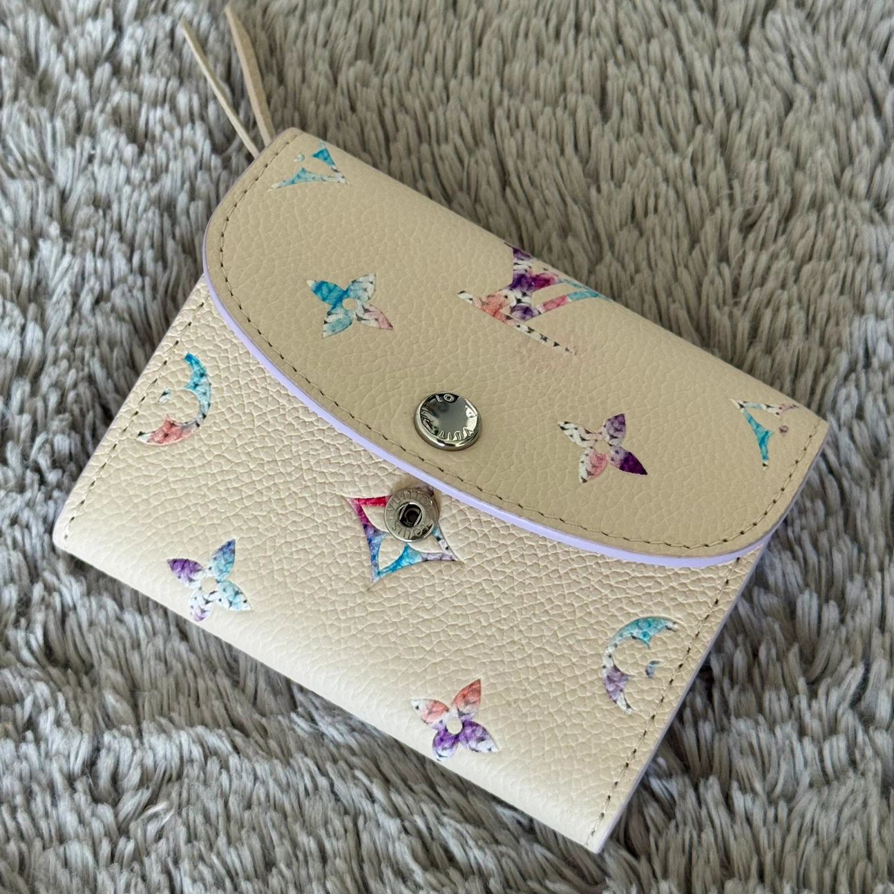 Beige leather wallet for women - photo 3