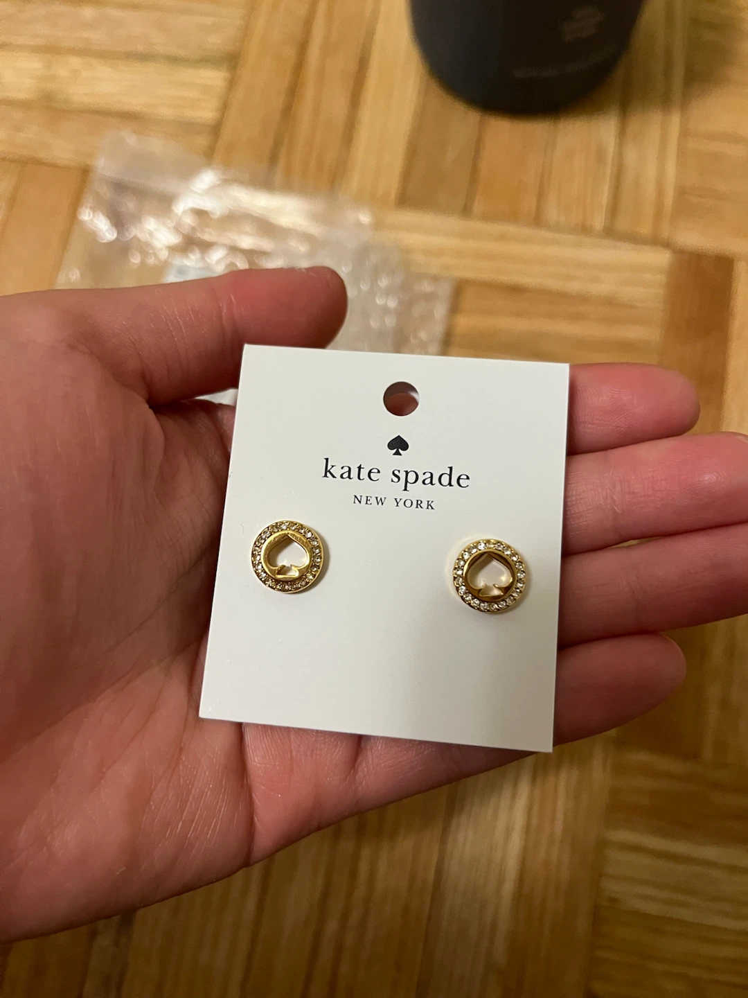 Kate Spade Gold Pave Halo Spade Studs NWT - photo 4