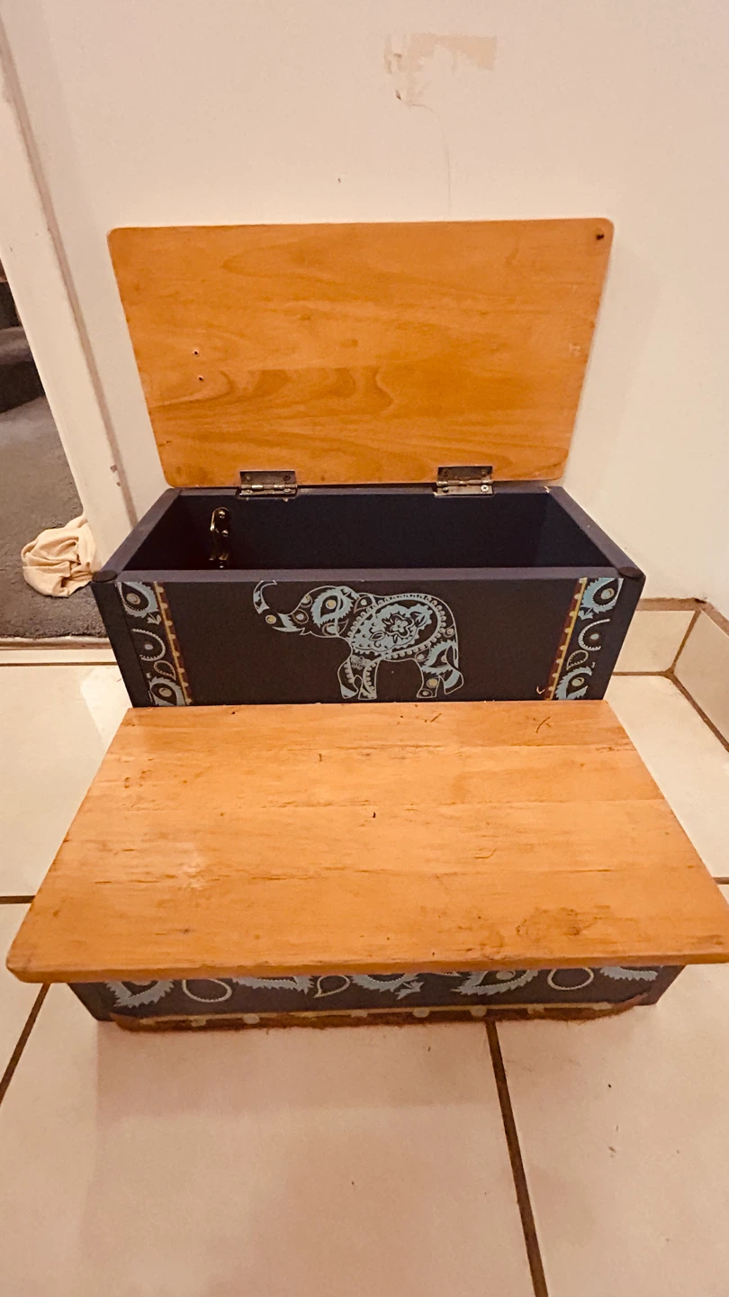 Wooden Two-Tiered Step Stool with Elephant Design & Storage
