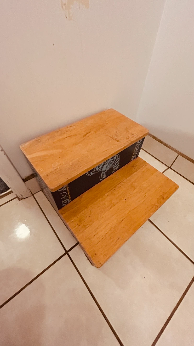 Wooden Two-Tiered Step Stool with Elephant Design & Storage - photo 3