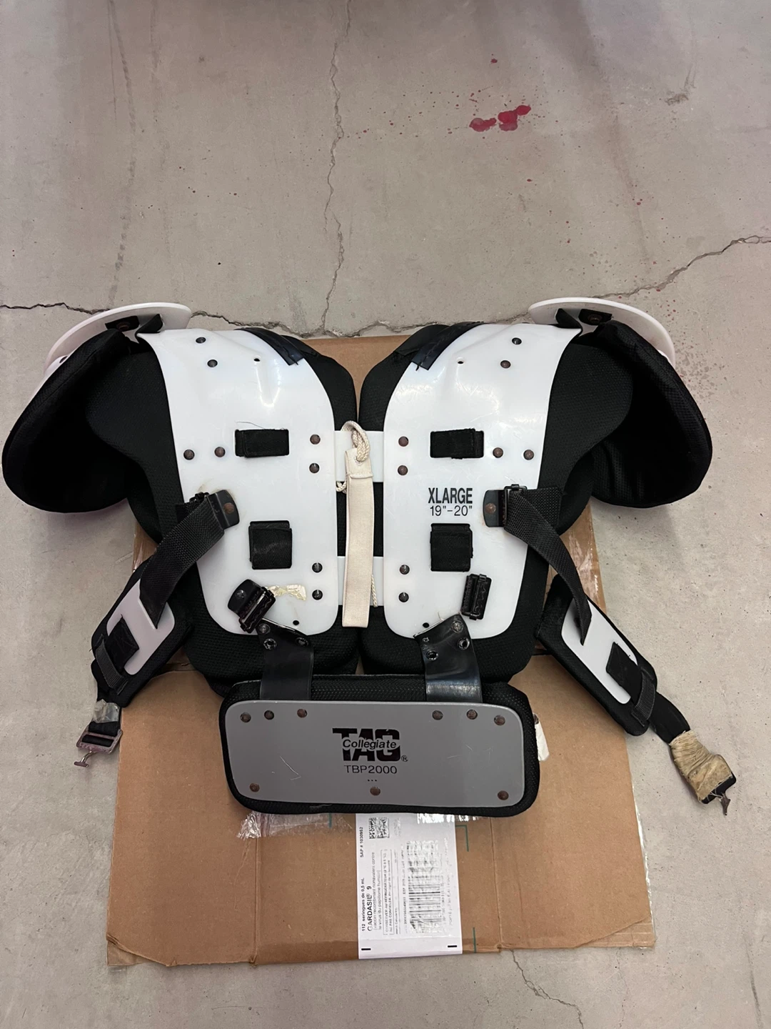 Riddell Football Helmet & Pads - photo 2