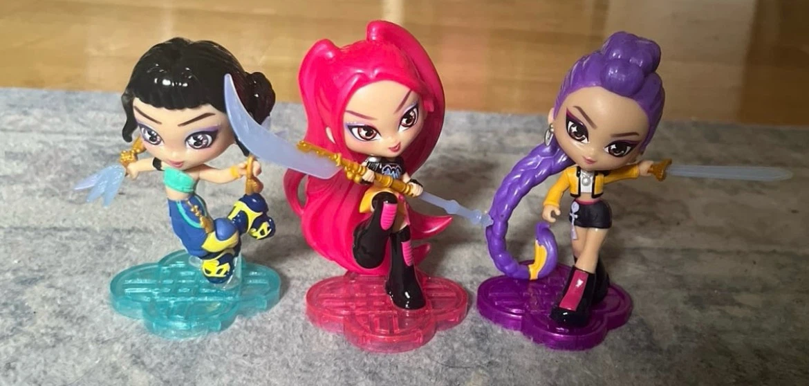 Netflix KPOP Demon Hunters figurines, stickers and creative set - photo 2
