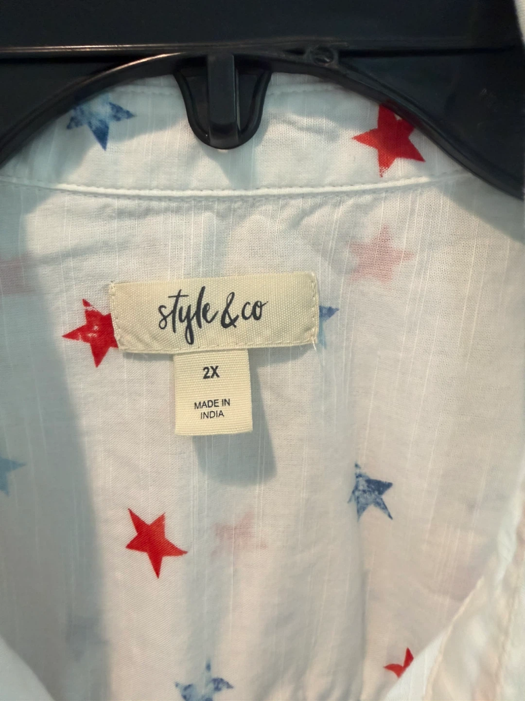 Women’s Size 2XL Style & Co Star Print Button-Down Shirt - photo 3