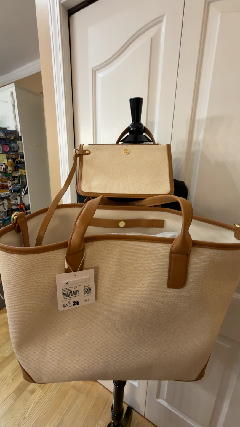 Lululemon Classic Tote Canvas - photo 2