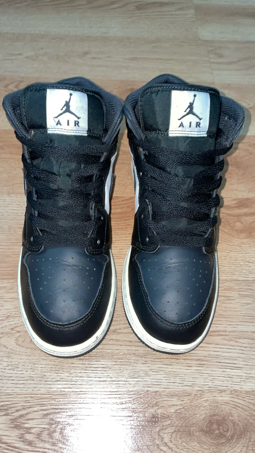 Size 6.5y Jordan 1 15$ - photo 2