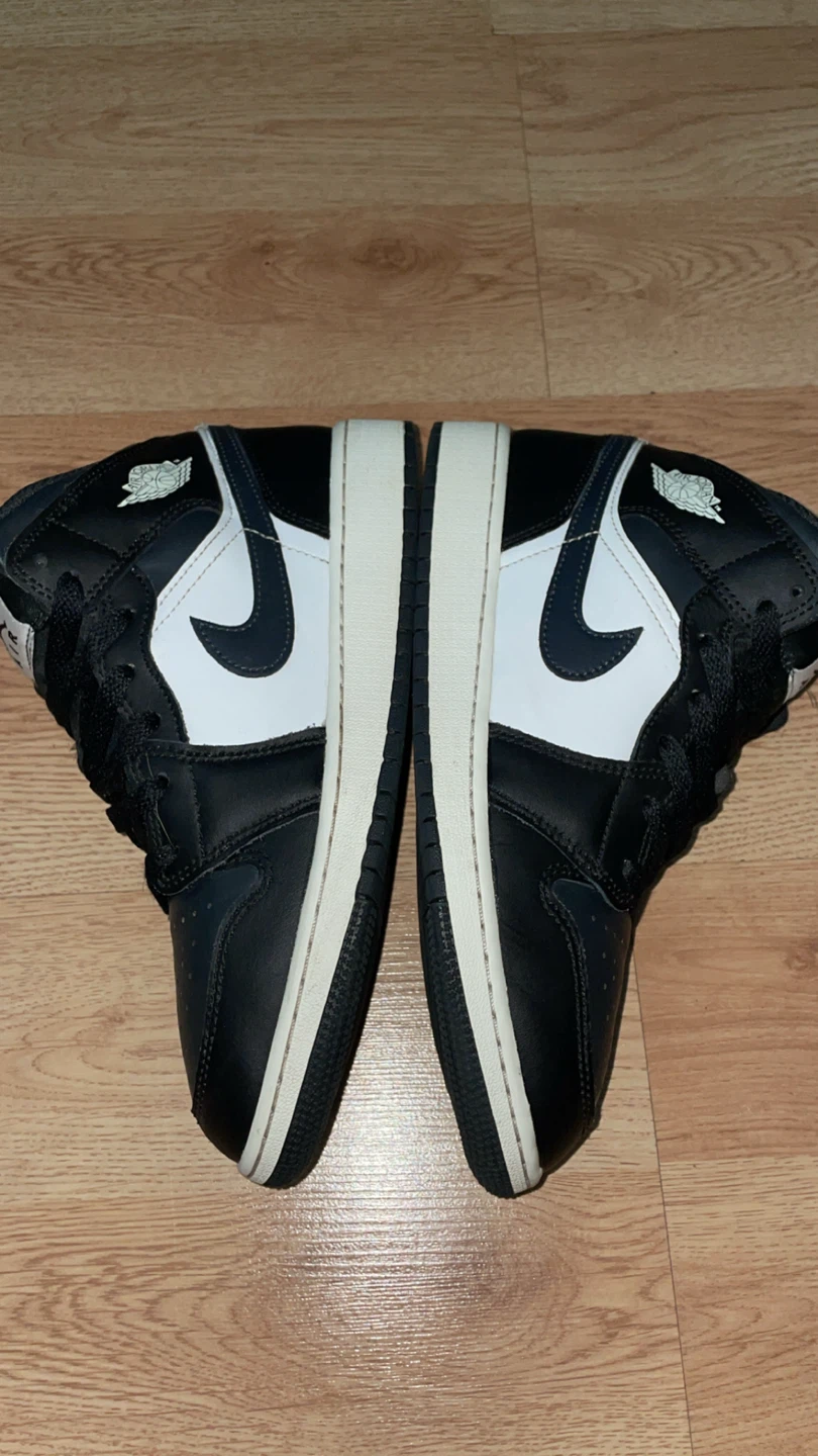 Size 6.5y Jordan 1 15$ - photo 3
