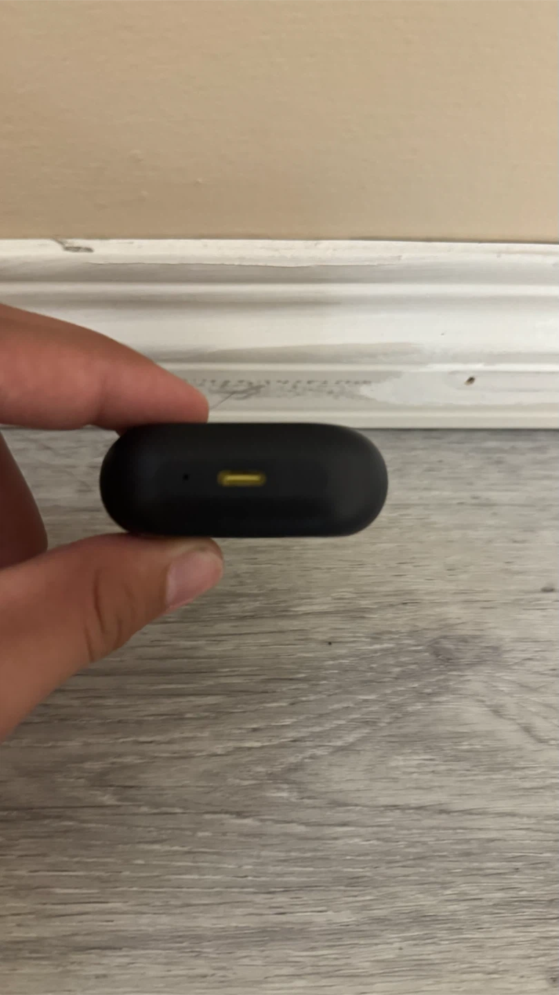 iQ Wireless Earbuds with Charging Case - photo 3