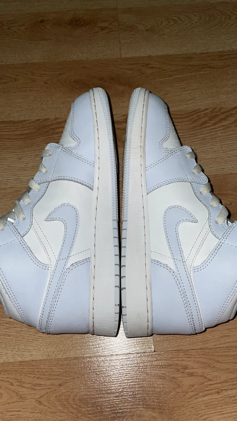 Size 7y Jordan 1 15$ - photo 4