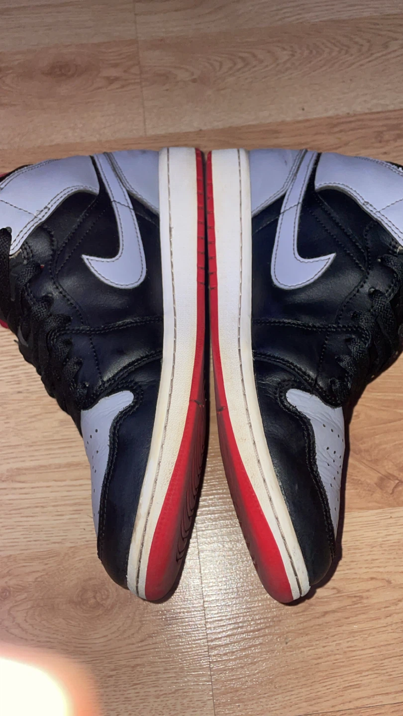 Size 8 men’s Jordan 1 15$ - photo 4
