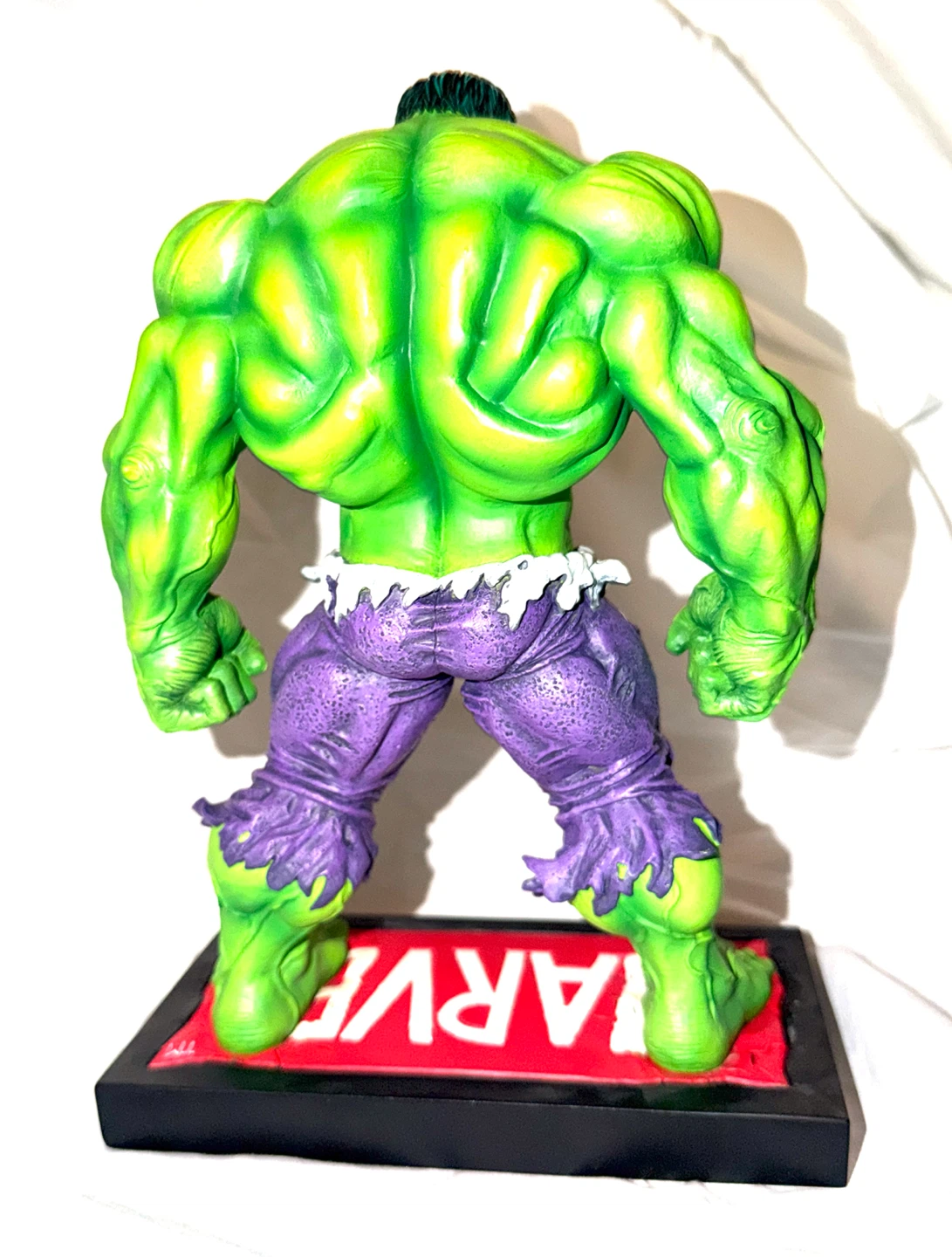 Marvel The Incredible Hulk Limited Edition Collectible Statue - photo 5