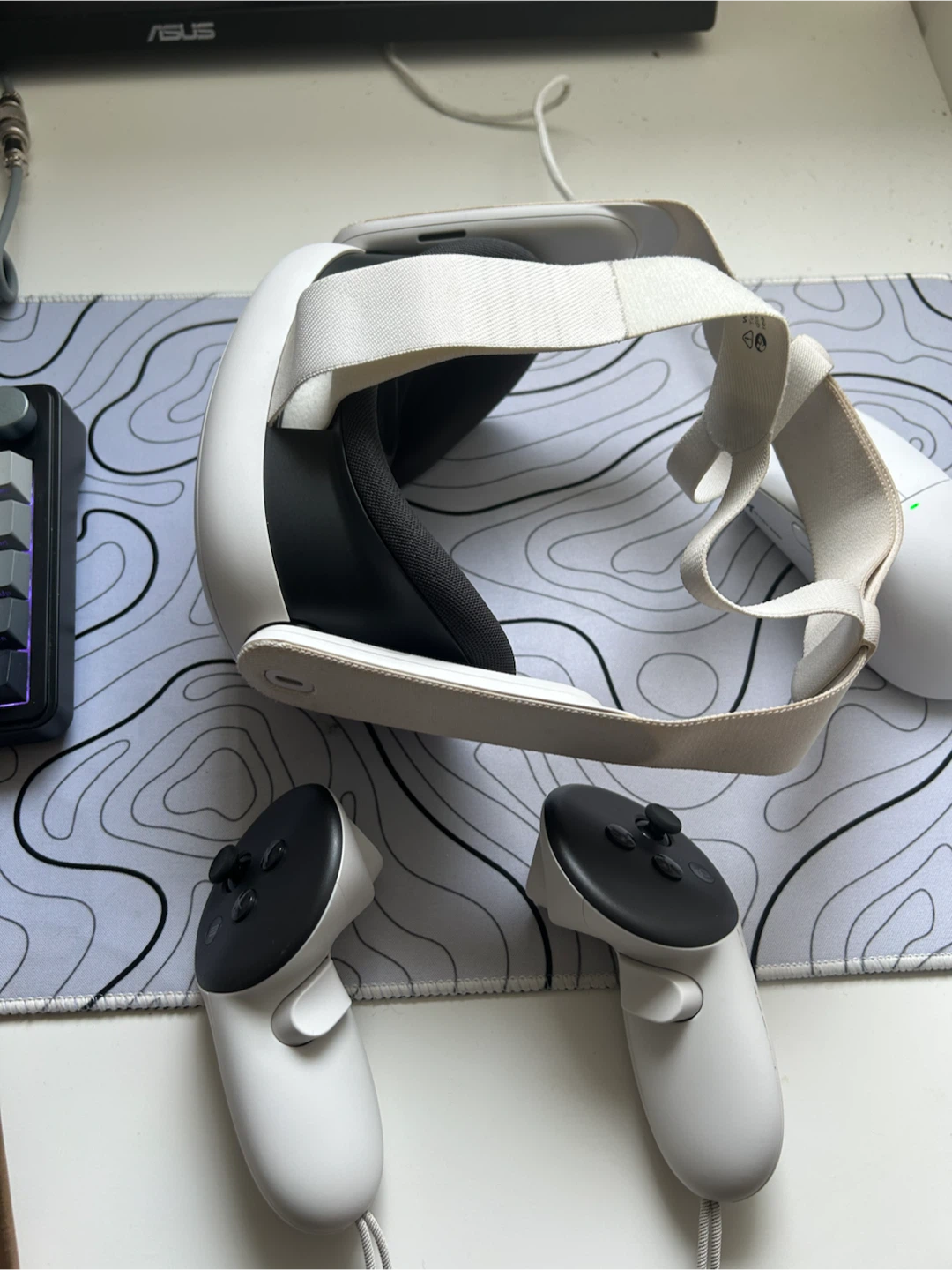 Vr quest 3 headset - photo 4
