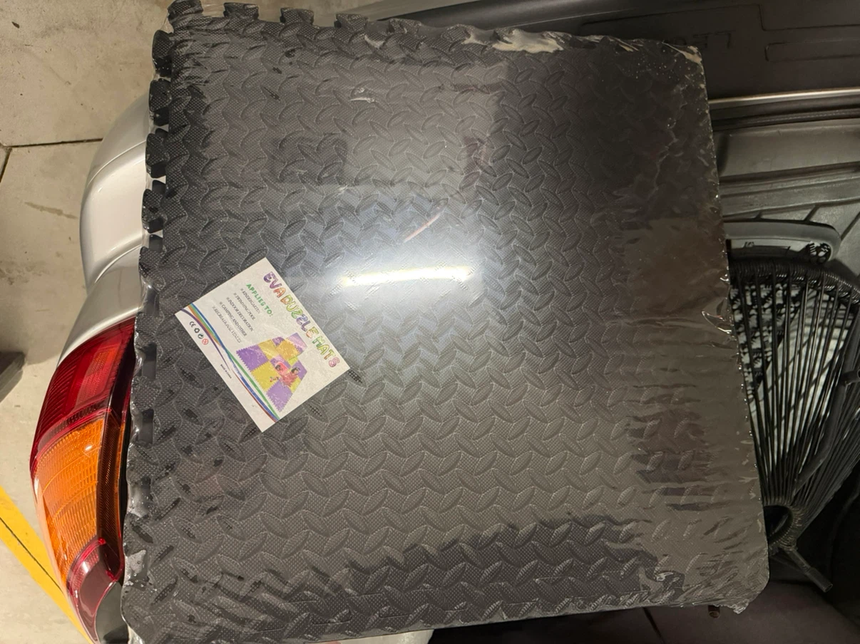 Brand New EVA Foam Exercise / Flooring Puzzle Mats (60cm x 60cm)