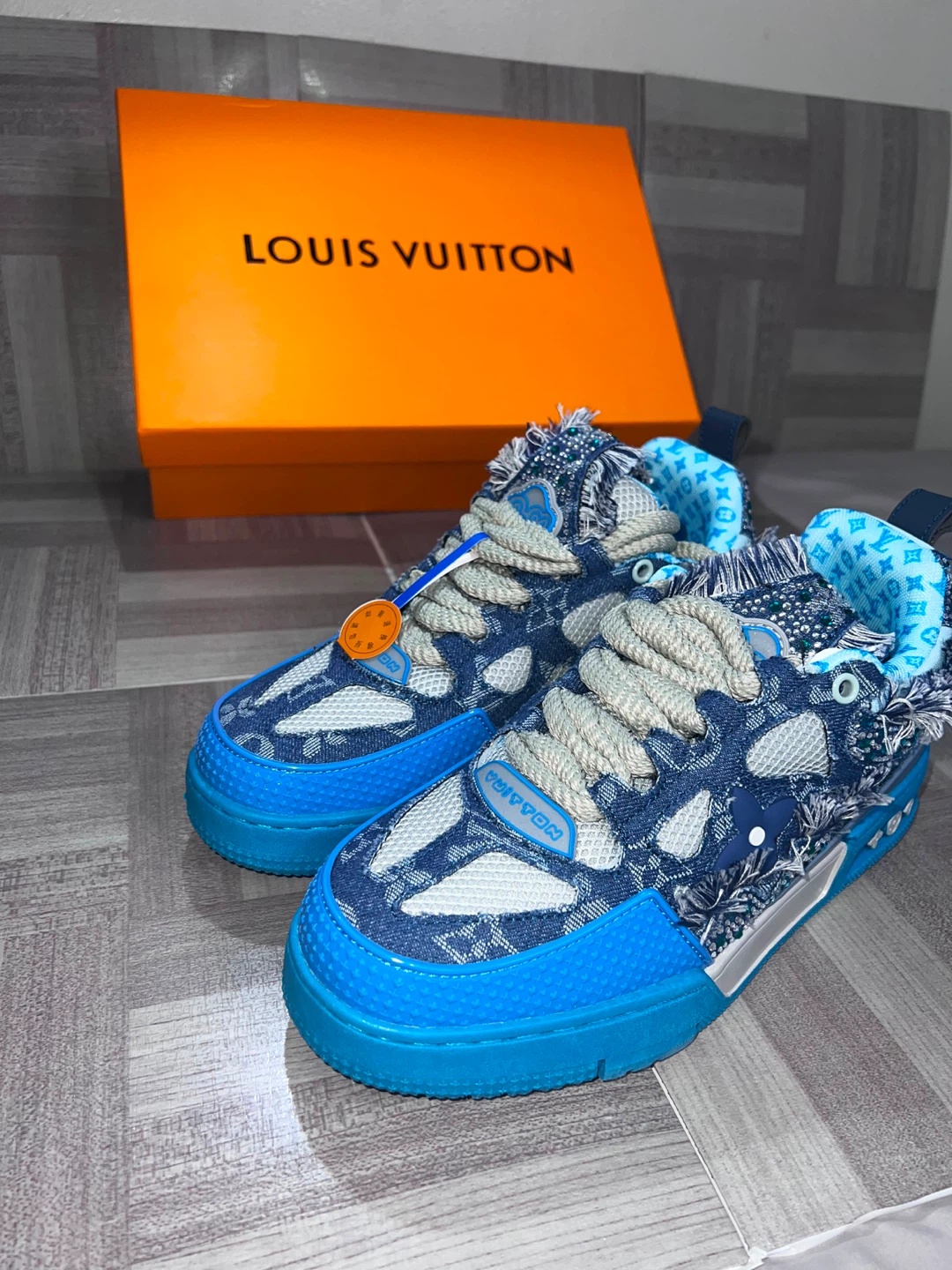 Louis Vuitton Sneakers