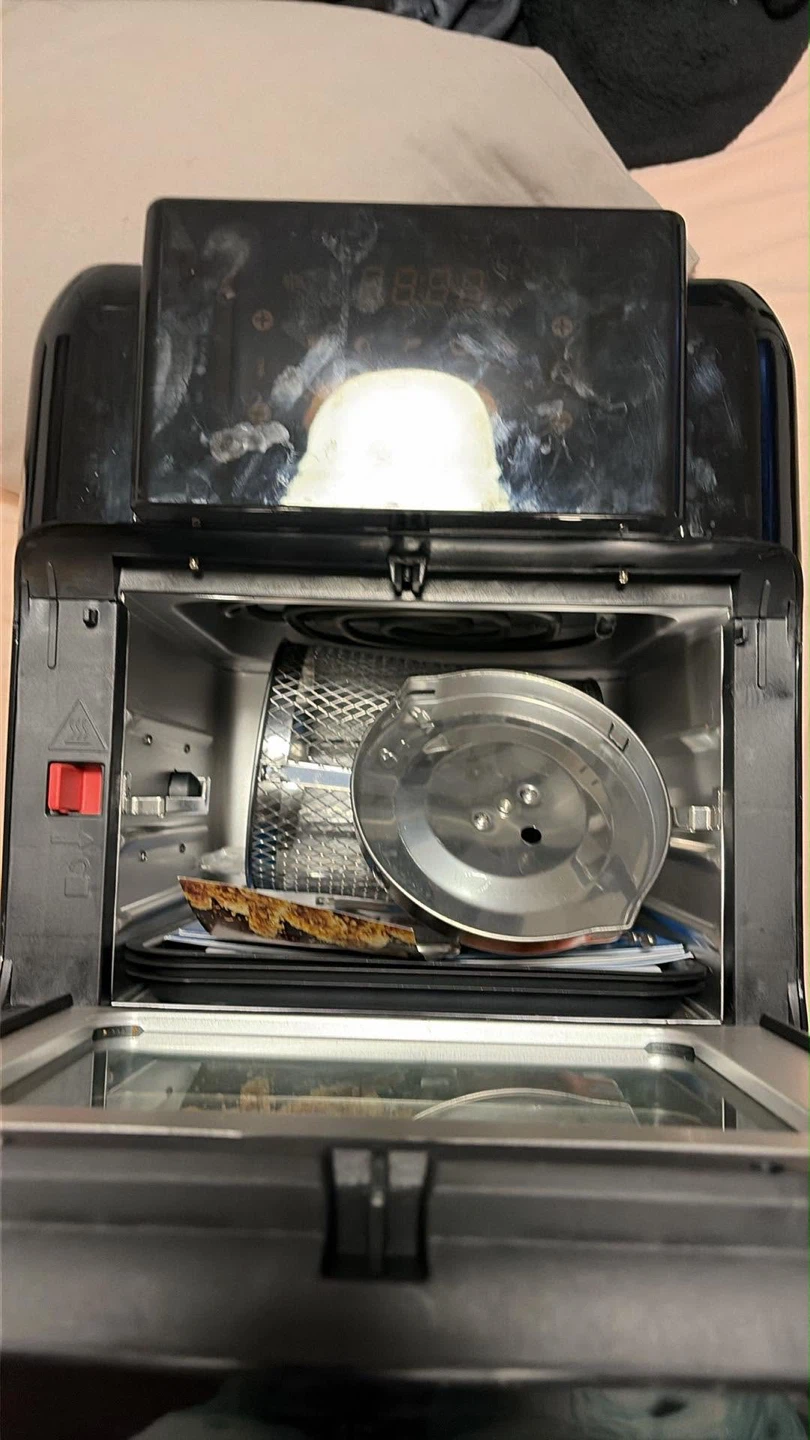 Air Fryer Toaster Oven - photo 2