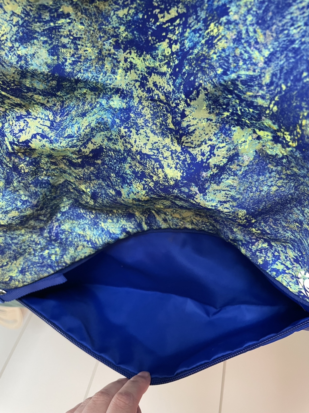 Lululemon Limited Edition Drawstring Bag - photo 4