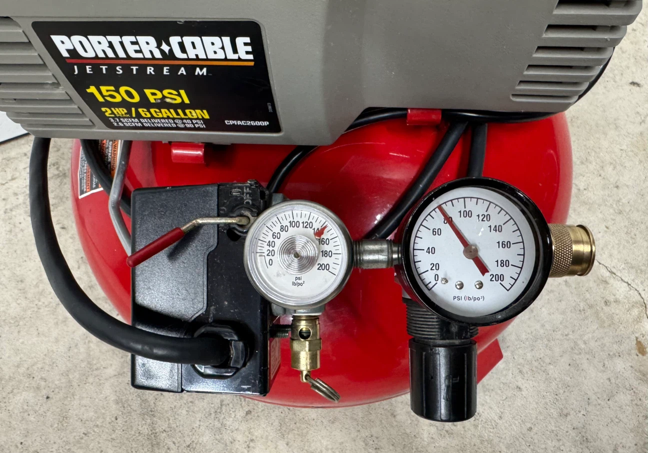 Porter Cable 6Gal Air Compressor - photo 3
