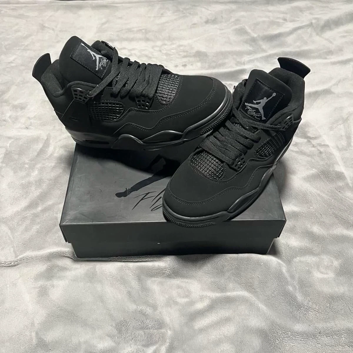 Air Jordan 4 "Black Cat"