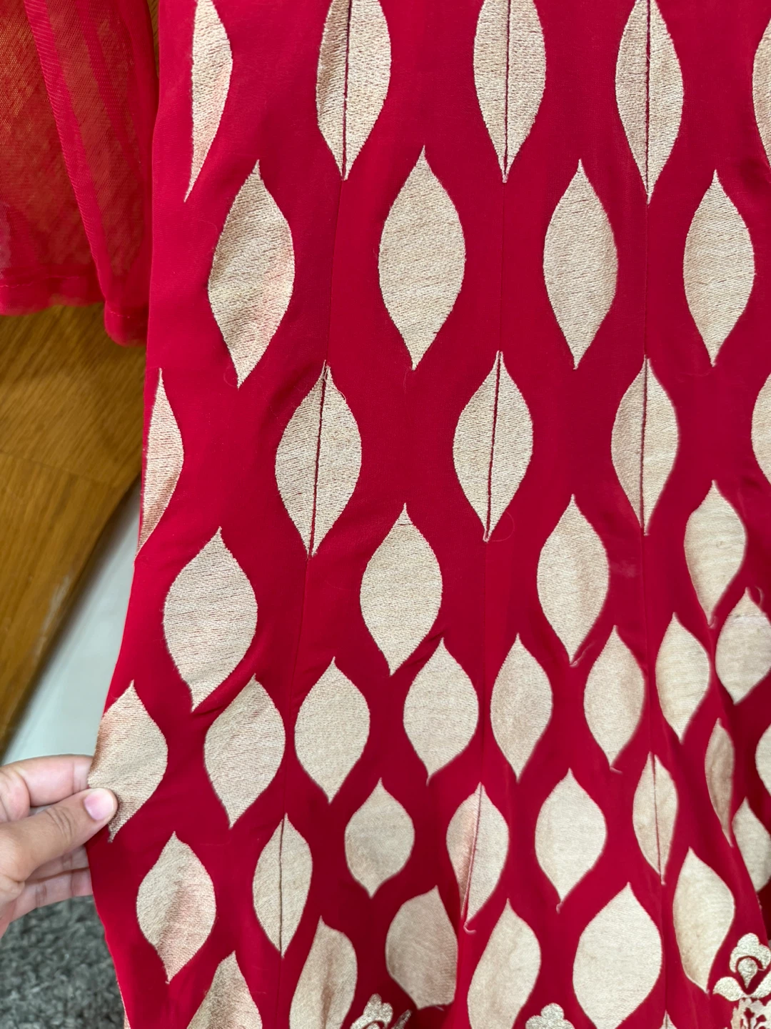 Red embroidered dress with sheer sleeves - photo 4
