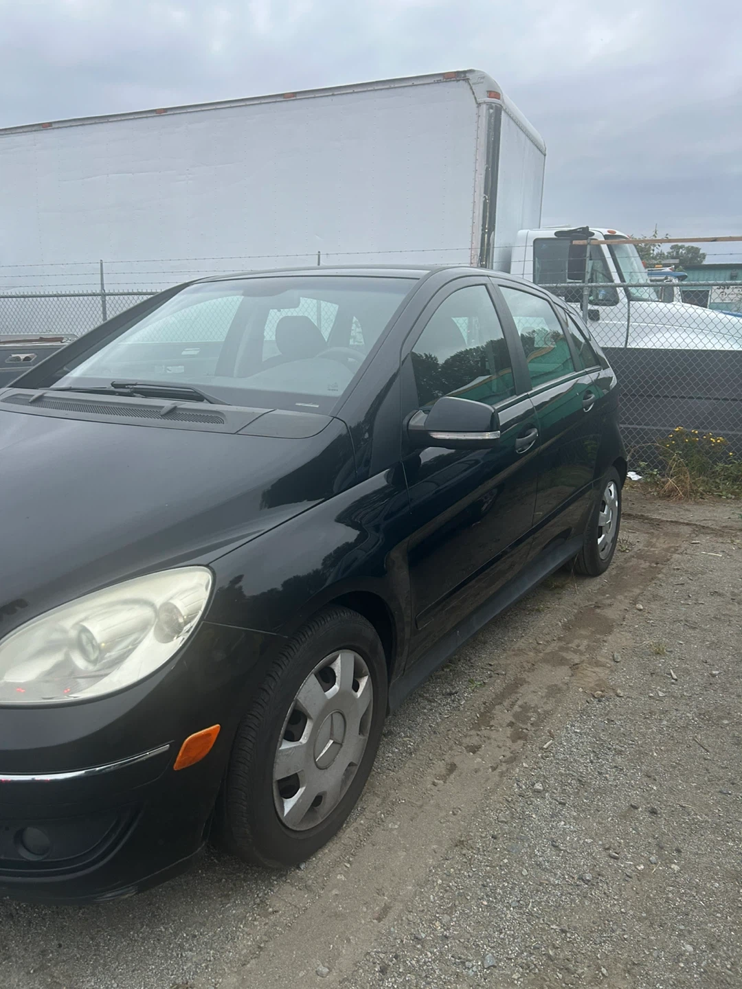 Mercedes-Benz B-Class Black - photo 2