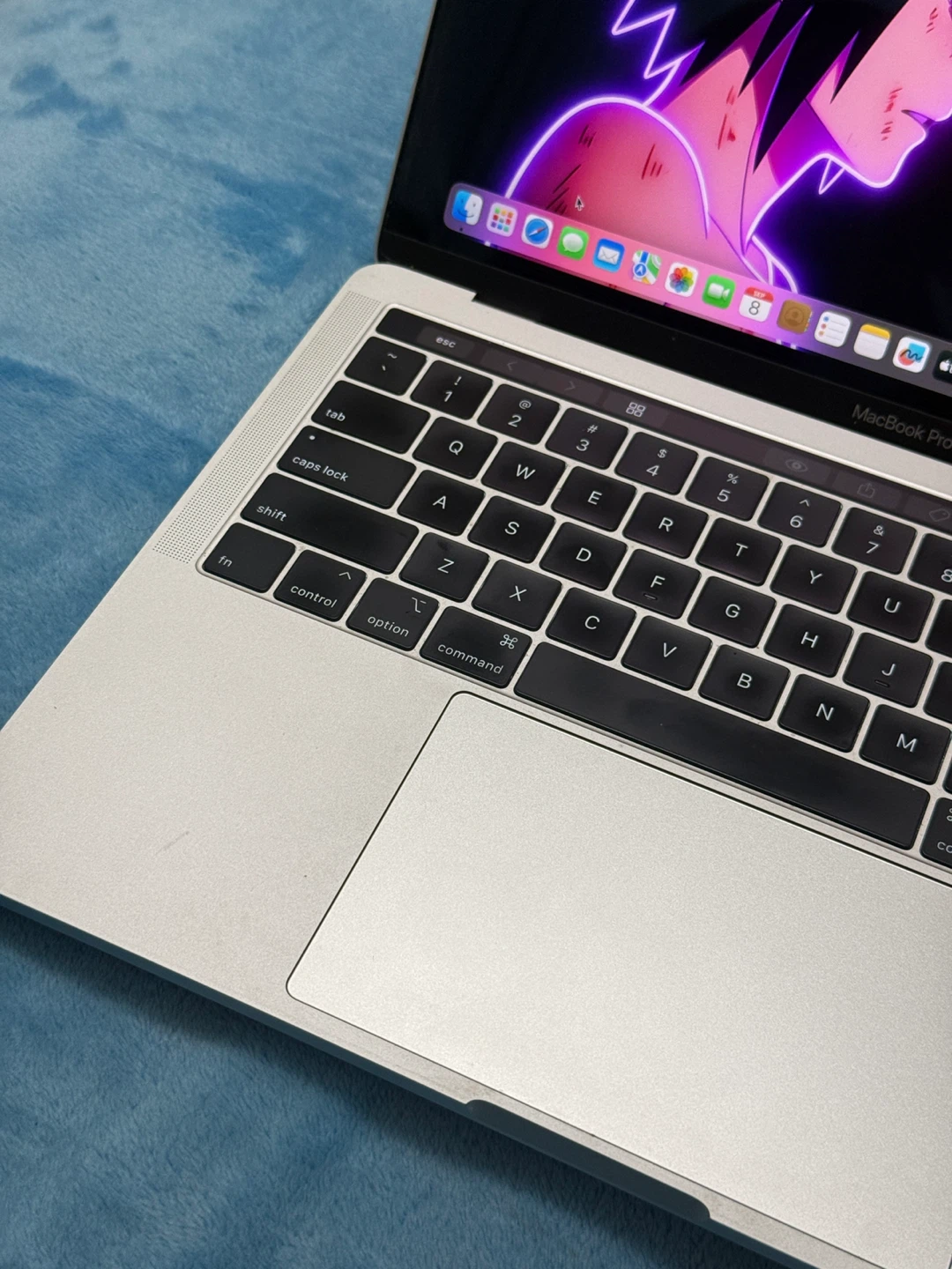 Apple MacBook Pro 13-inch (2019) Brand New Condition - photo 2