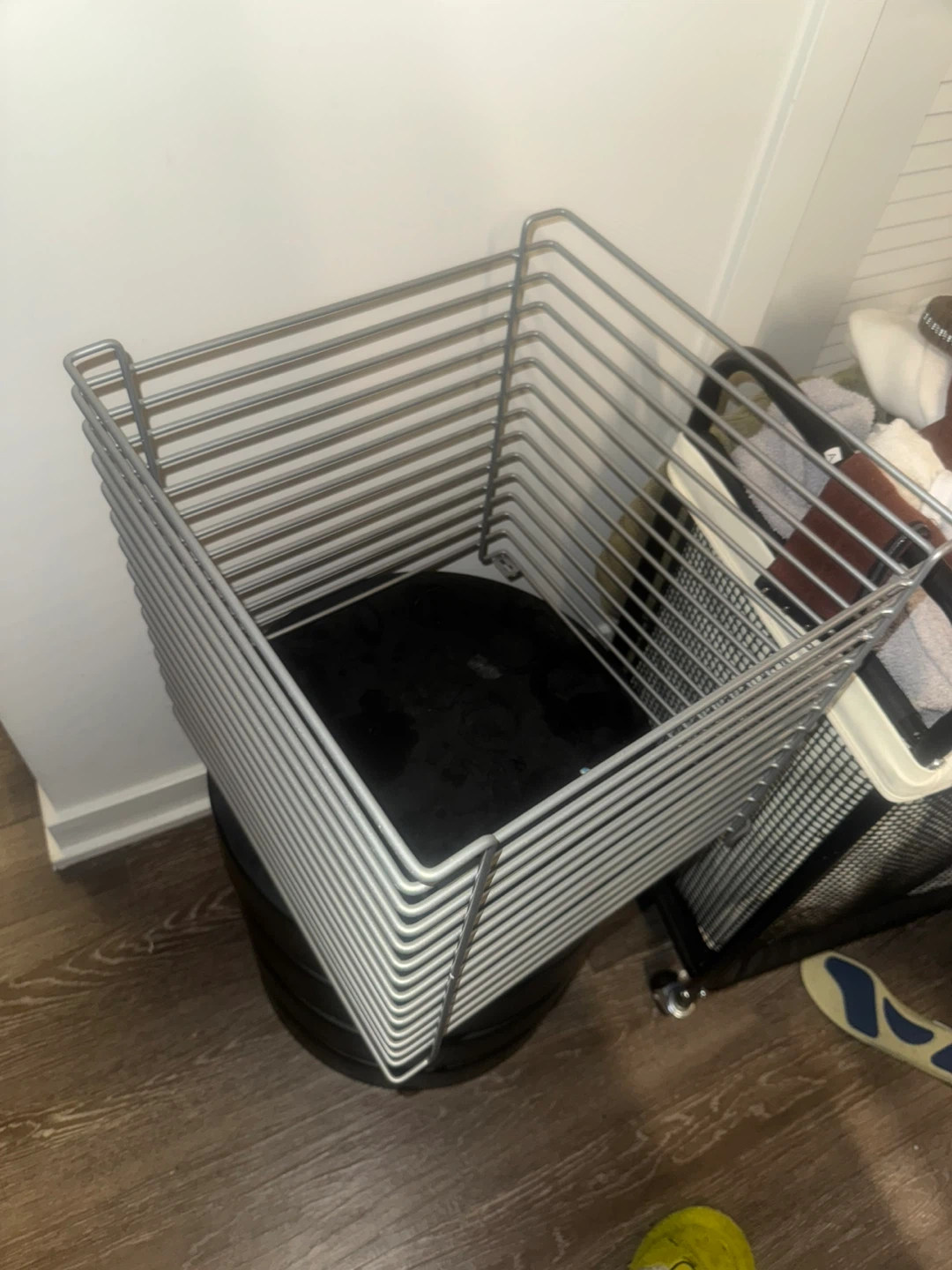 Metal Wire Storage Basket - photo 2