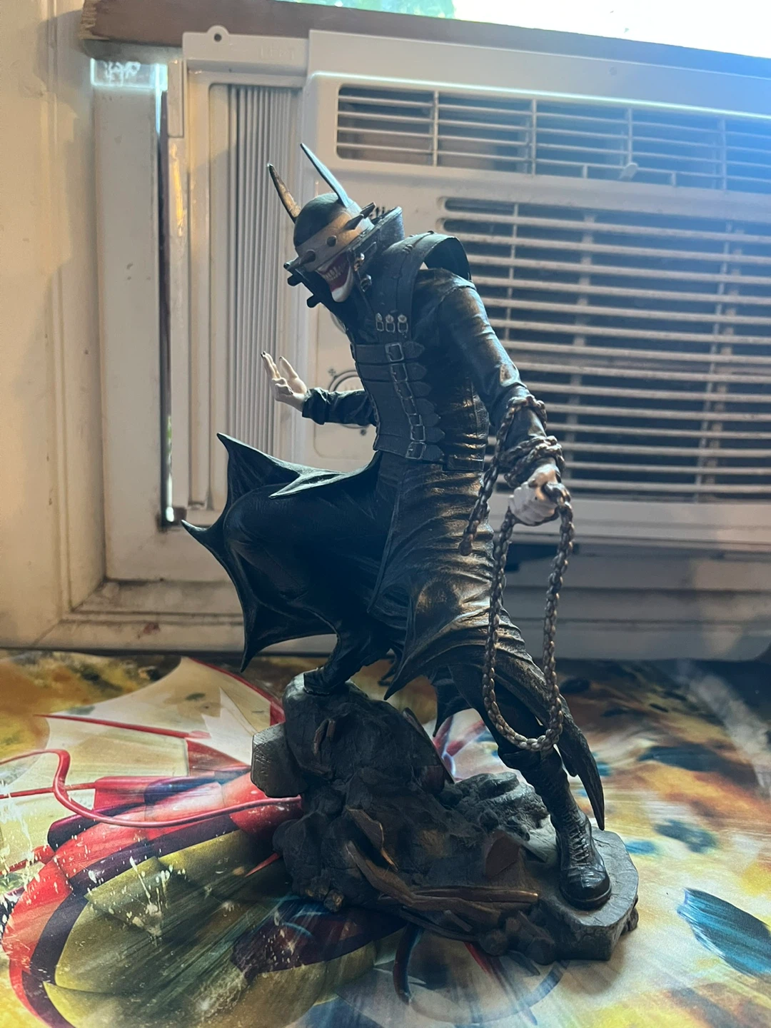 The Batman Who Laughs Statue Figure - photo 2