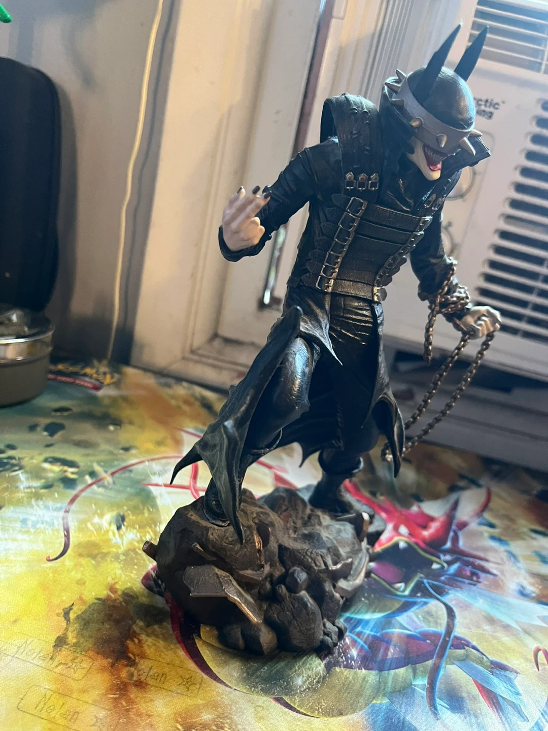 The Batman Who Laughs Statue Figure - photo 4