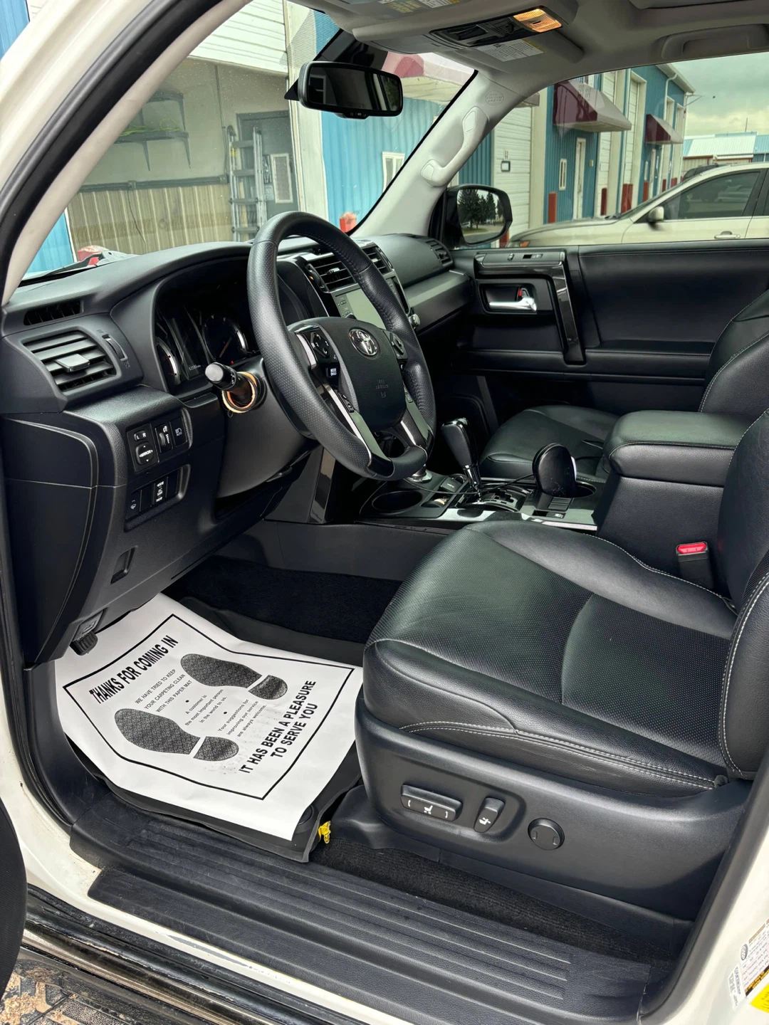 Professional Interior and Exterior Detailing Service - photo 3