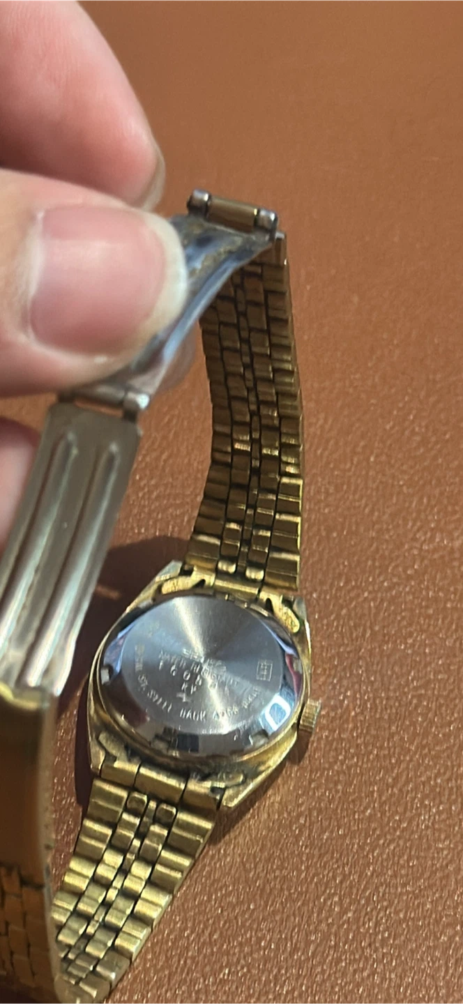 Vintage Seiko 5 Automatic Gold-Tone Watch - photo 2