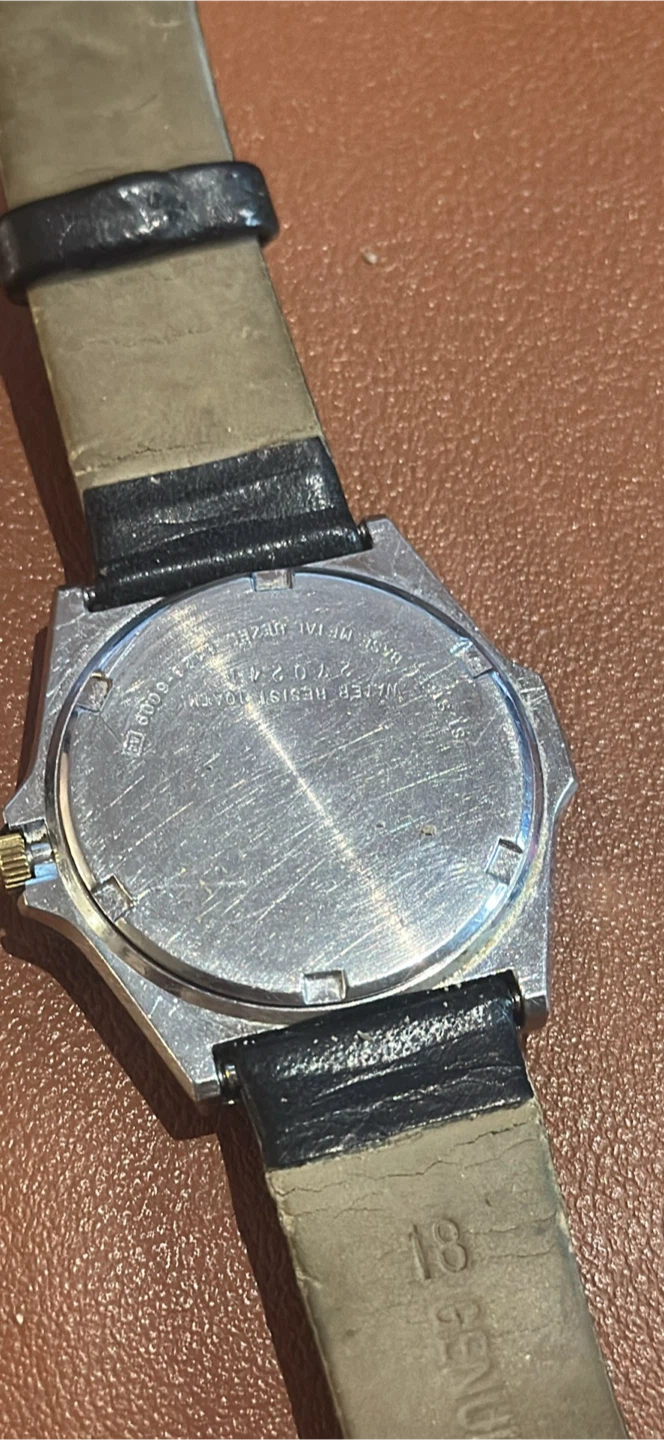 Seiko Quartz SQ 100 Watch - photo 2