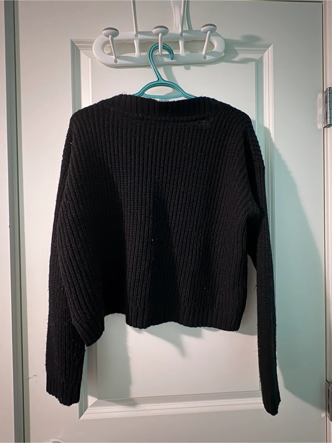 Black sweater - photo 2