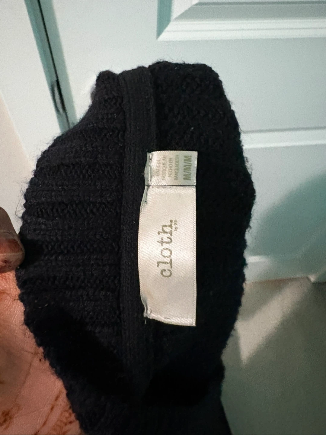 Black sweater - photo 3