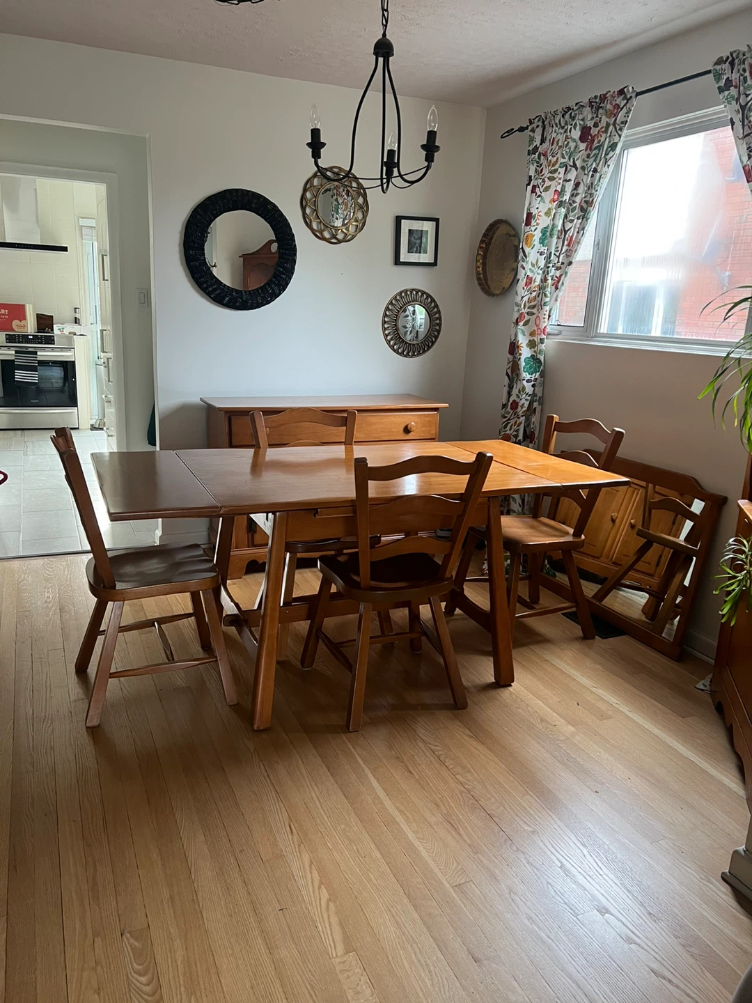Vintage Vilas solid rock maple dining set - photo 3