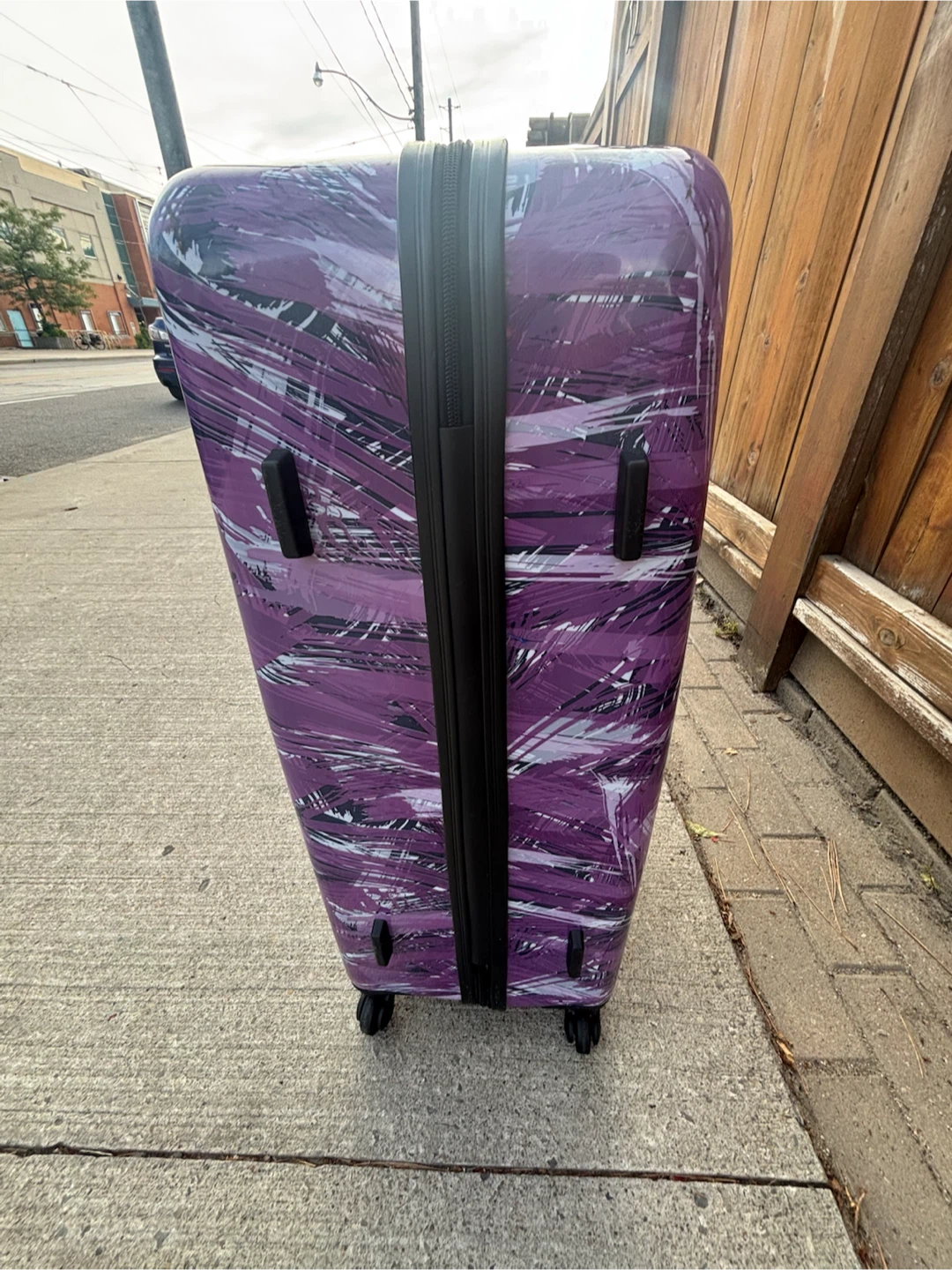 TAG Purple Abstract Print Hardside Spinner Luggage - photo 5