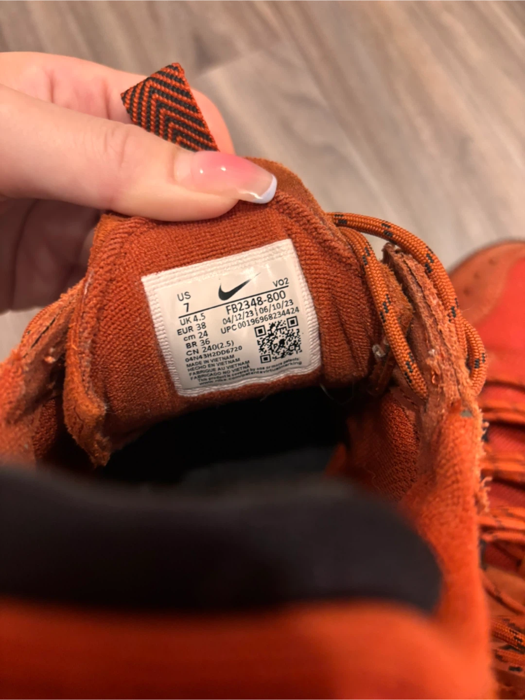 Nike Women's Sneakers Size 7 - photo 3
