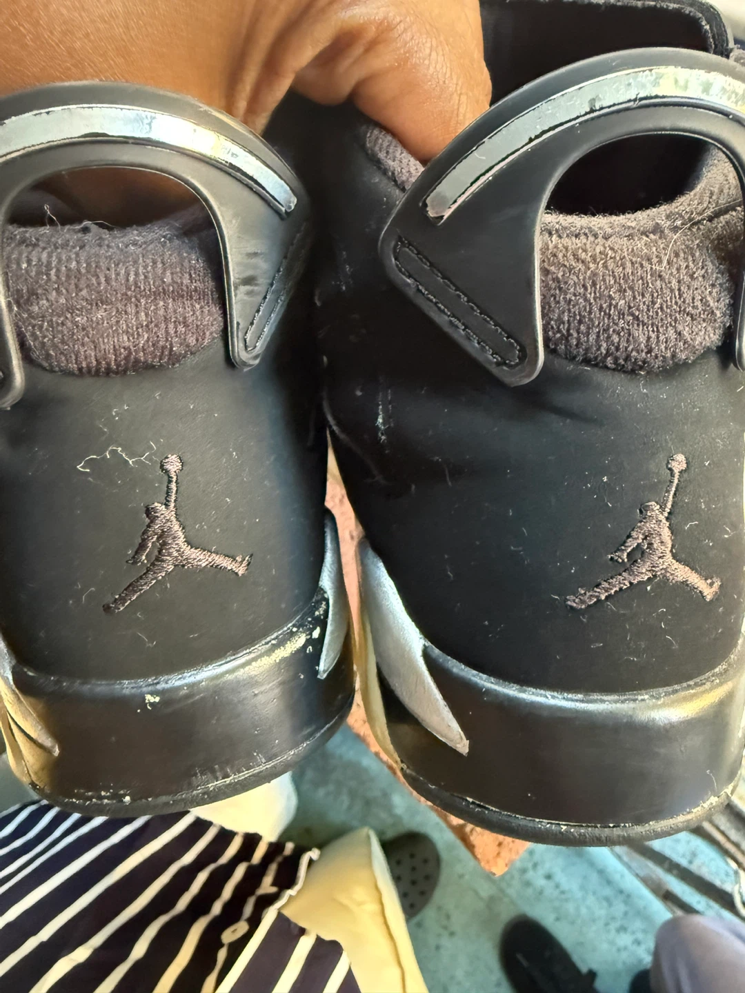 Air Jordan 6 Retro Black Sneakers
