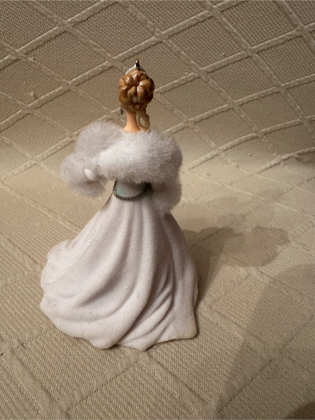 Hallmark Barbie Celebration 2003 Ornament - photo 4