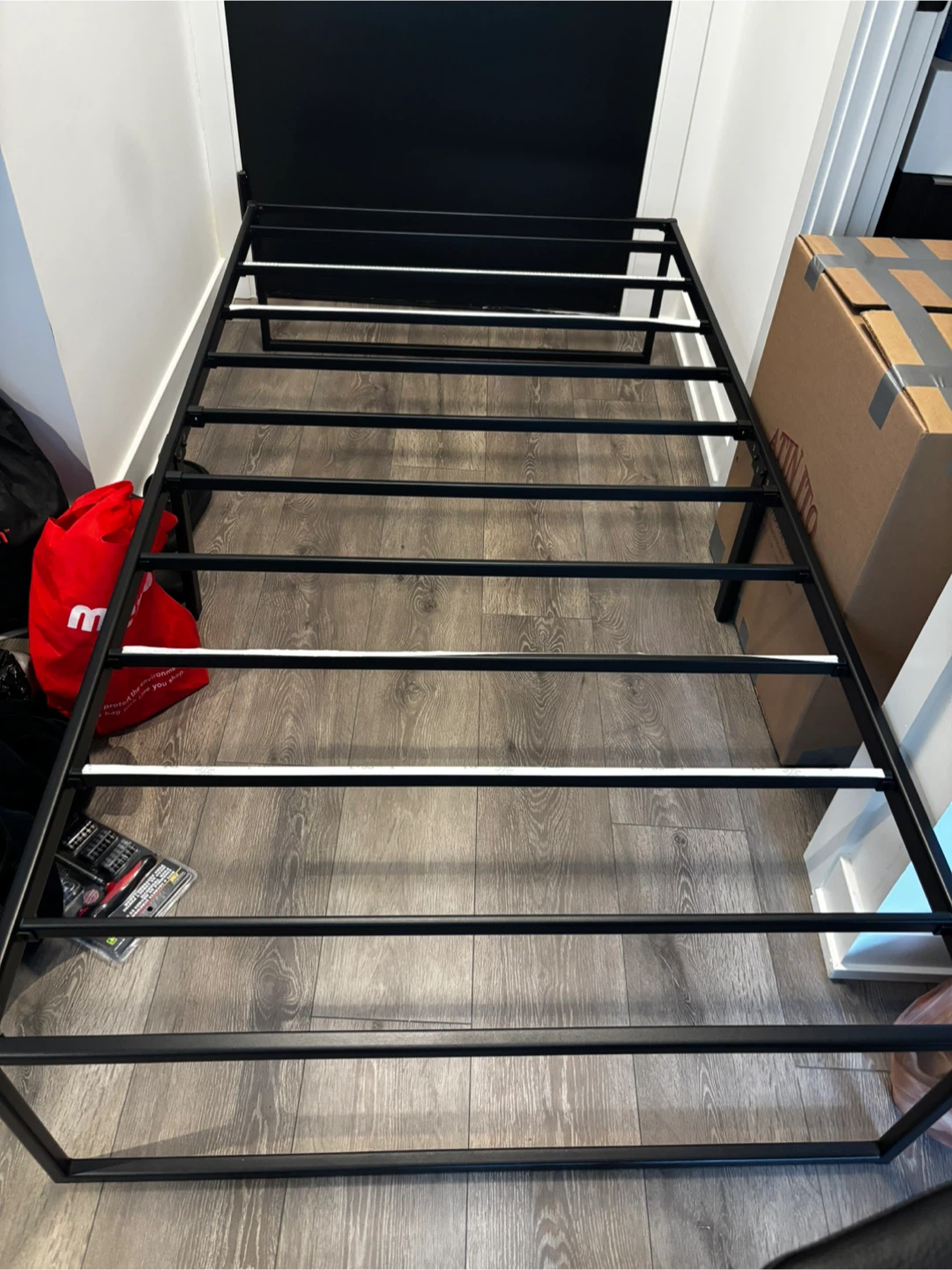 Black Metal twin size Bed Frame