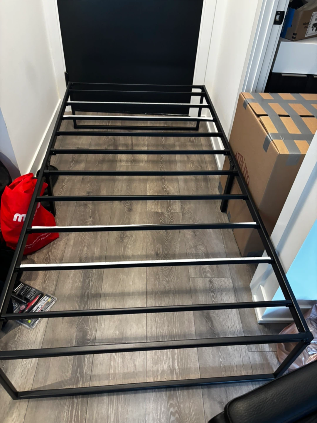 Black Metal twin size Bed Frame - photo 2