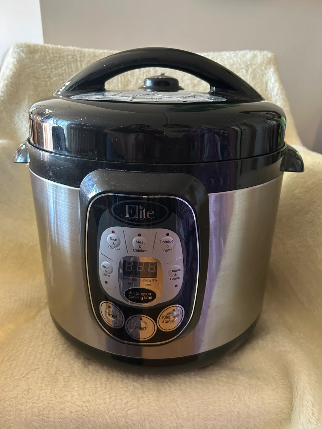 Elite Platinum 8 Qt Digital Pressure Cooker