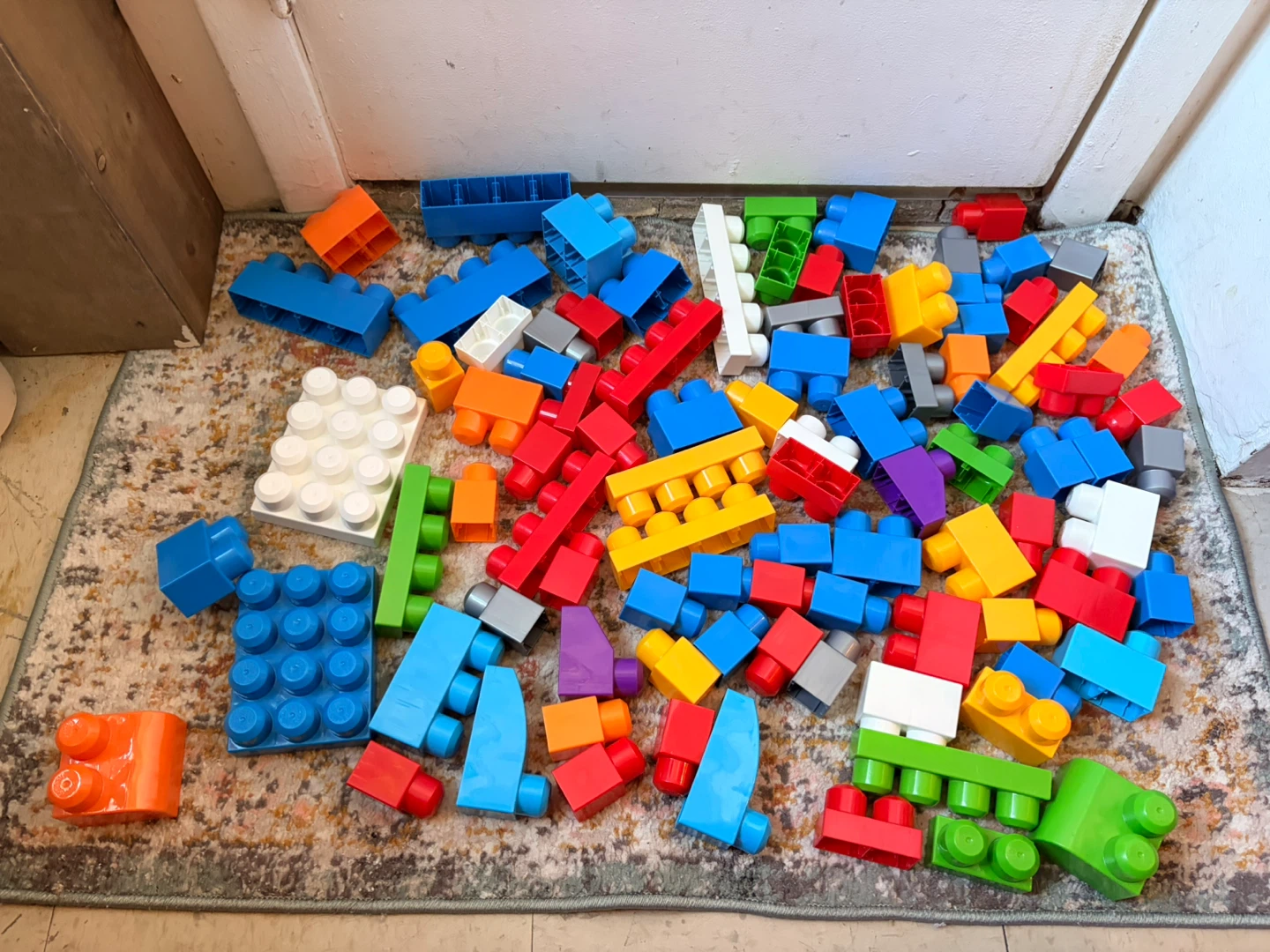 Mega blocks 93 pieces