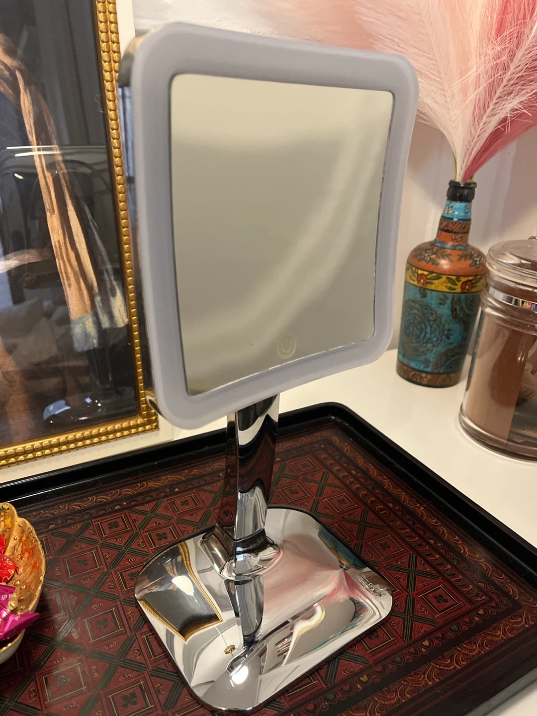 MOSO lighted makeup mirror