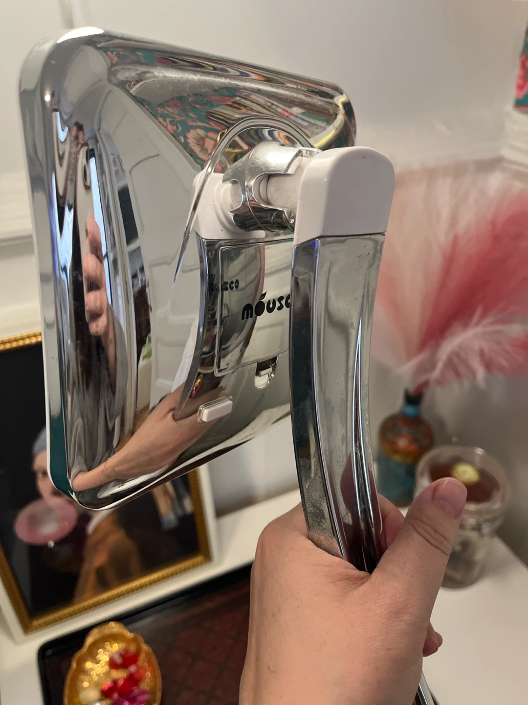 MOSO lighted makeup mirror - photo 4