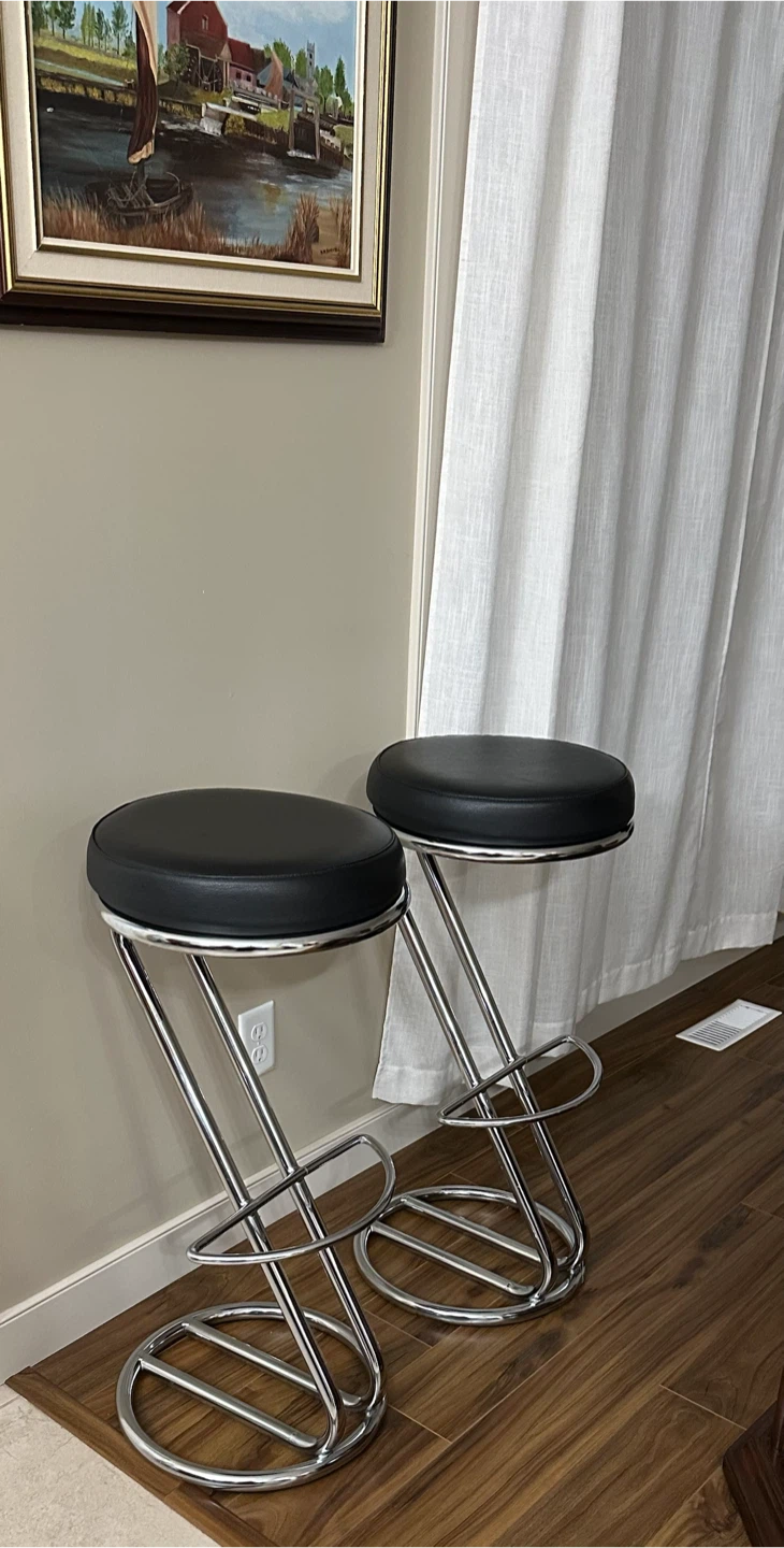 Vintage Postmodern Chrome Z-Stools | Sleek Black & Silver Pair - photo 3