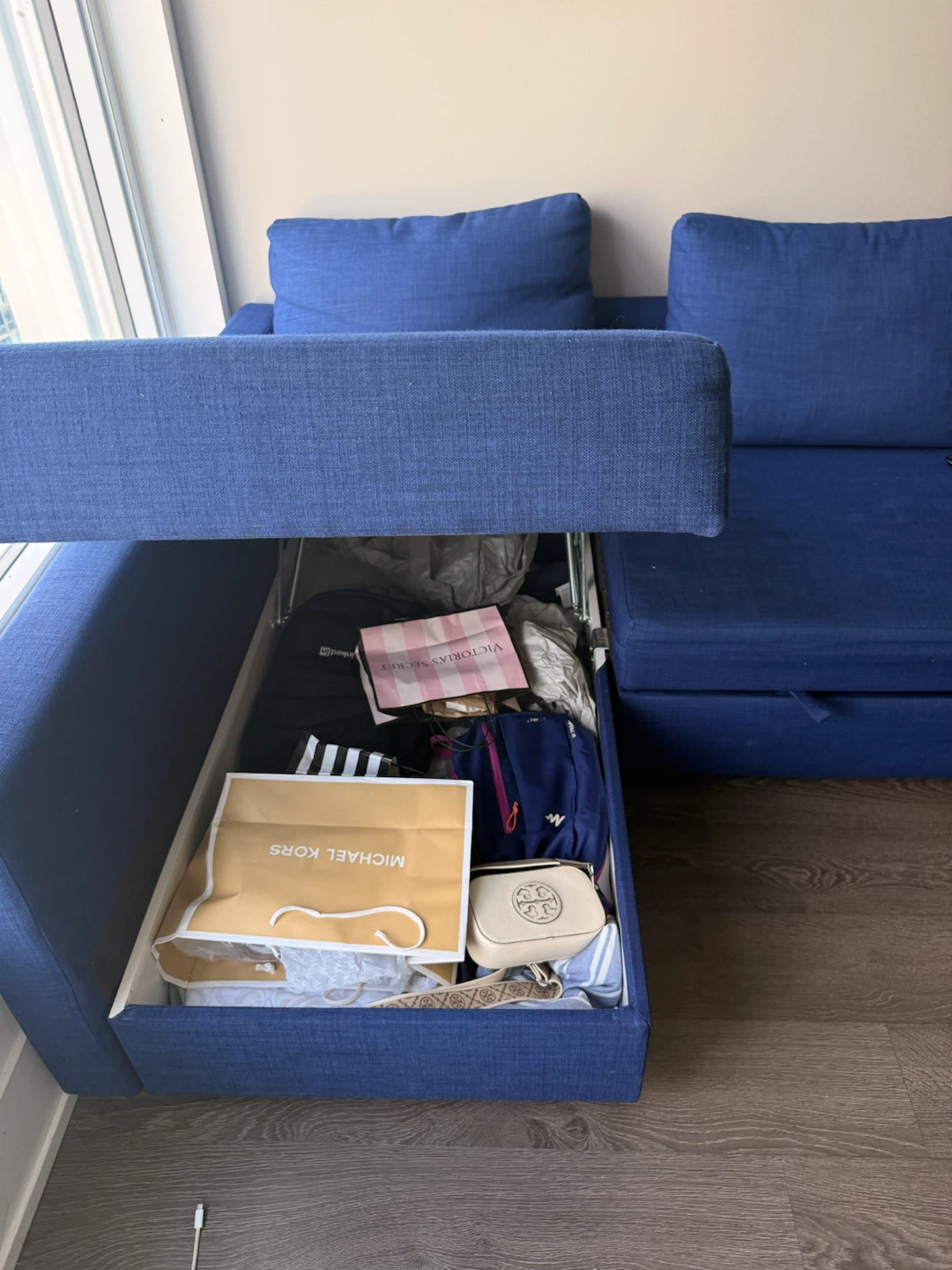 IKEA Sleeper Sectional Sofa with Chaise & Storage - photo 4