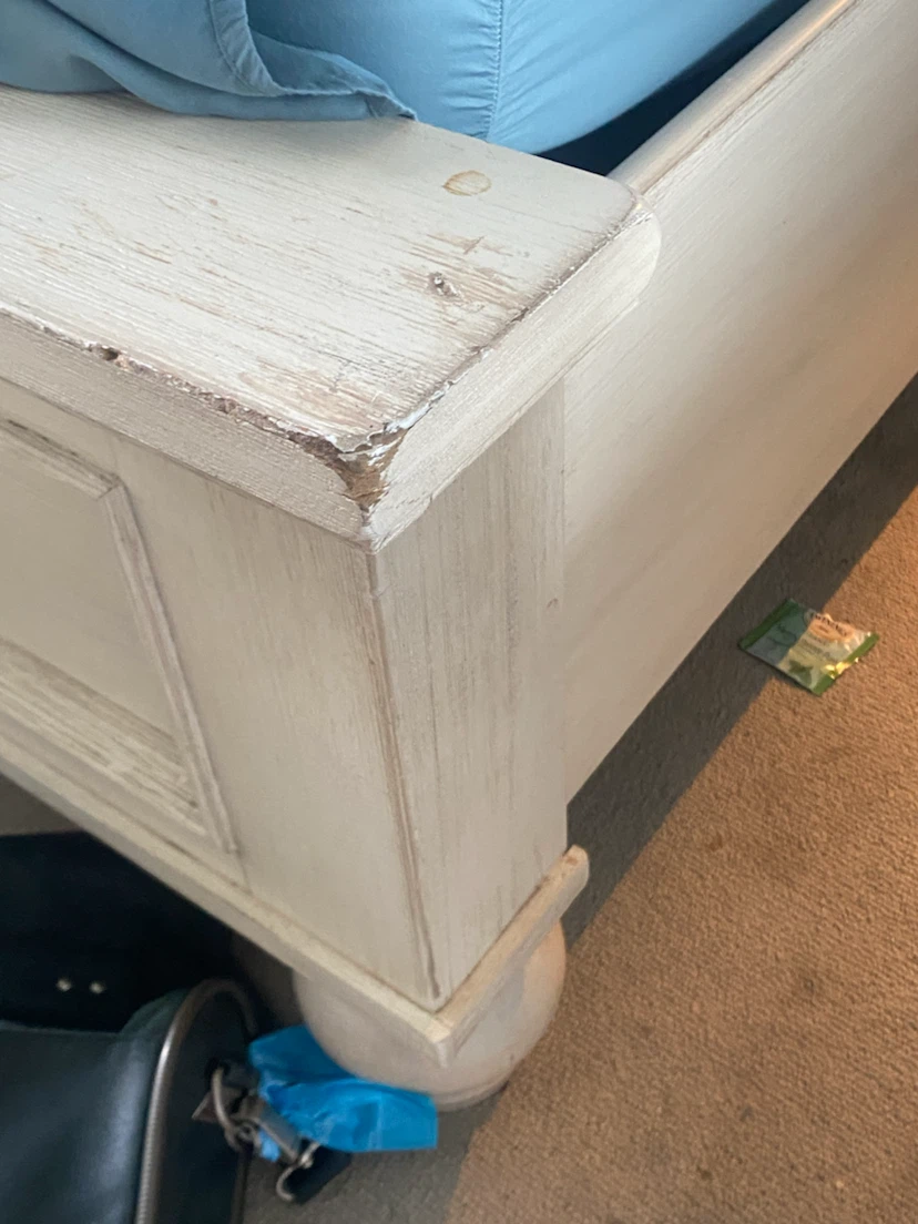 Cream Dresser/bed/aide table paid $4000 selling for $550 - photo 4