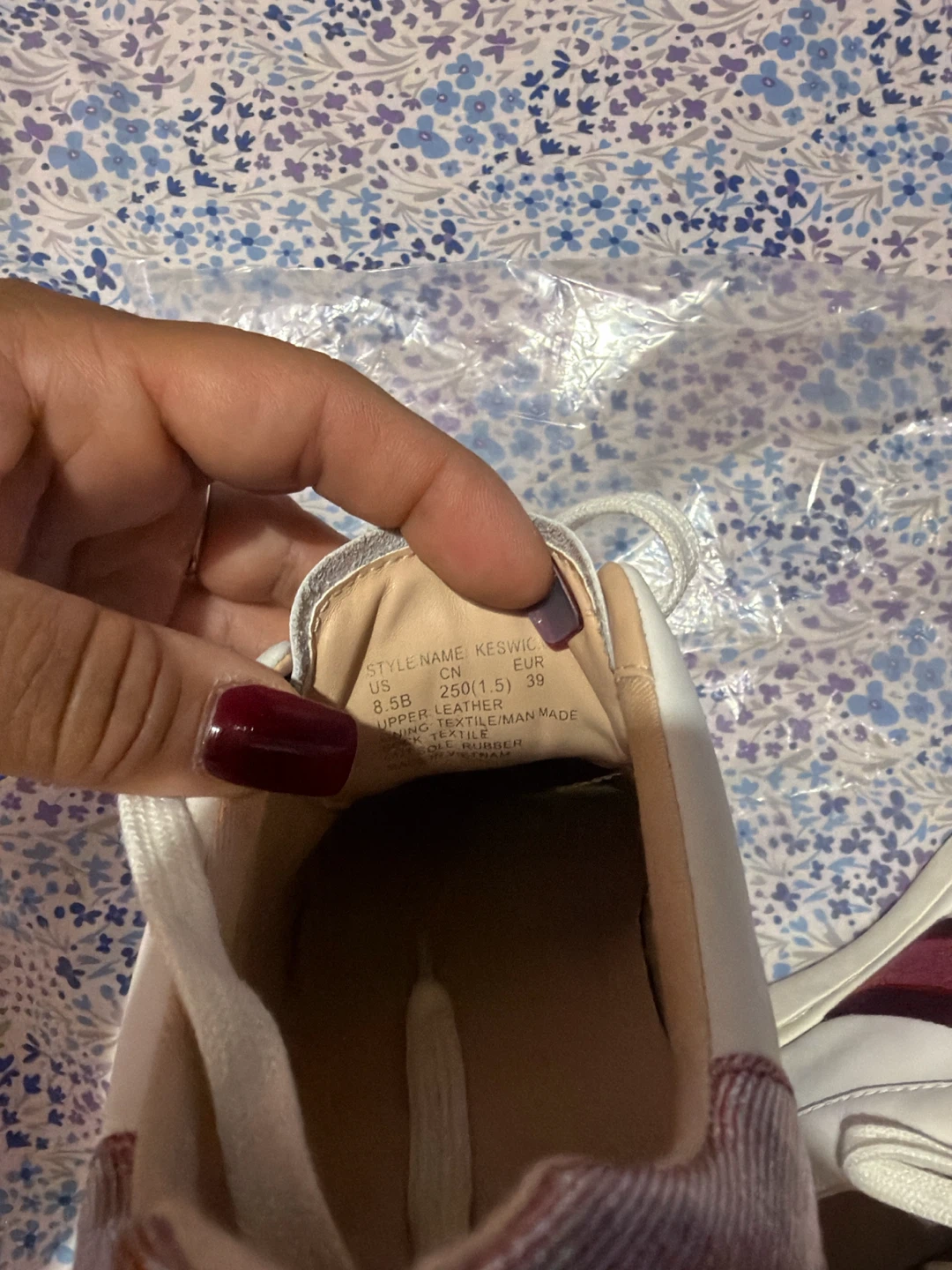 Kate Spade Keswick Sneakers Size 8.5B - photo 4