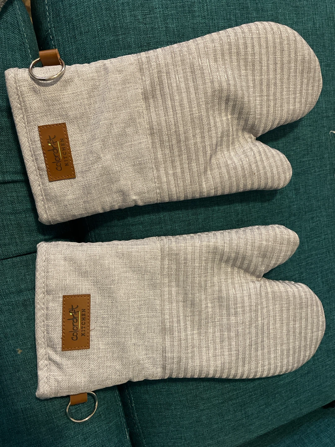 Color Drift Kitchen Oven Mitts