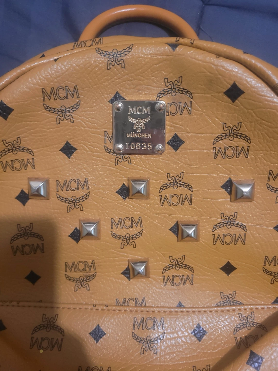 Mcm leather backpack - photo 4