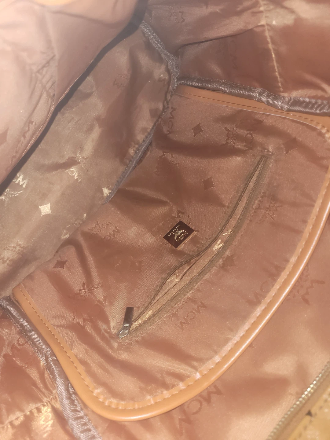 Mcm leather backpack - photo 5